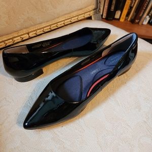 Patent black flats